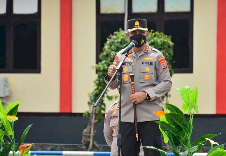 Beri Arahan Kepada Anggota Polres TTU, Kapolda NTT Berharap Keberadaan Anggota Polri di Wilayah TTU Menjadi Harapan Bagi Masyarakat