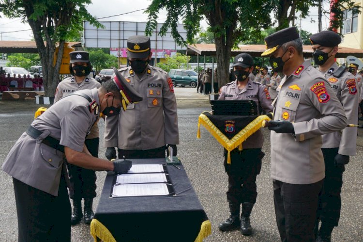 Sertijab 11 Kapolres, Kapolda NTT:Beri Warna Baru dan Terobosan Kreatif dalam Harkamtibmas