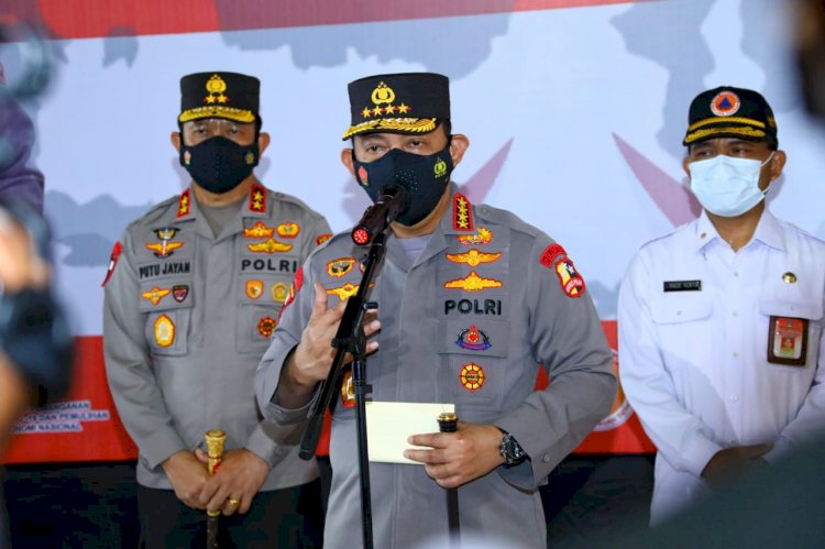 Tinjau Vaksinasi Serentak, Kapolri Ingatkan Pentingnya Vaksin untuk Hadapi Omicron