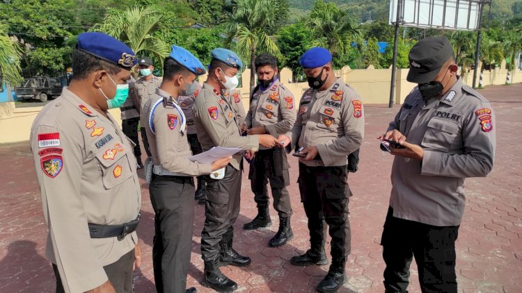 Tingkatkan Disiplin, Sipropam Polres Alor Laksanakan Pemeriksaan Sikap Tampang