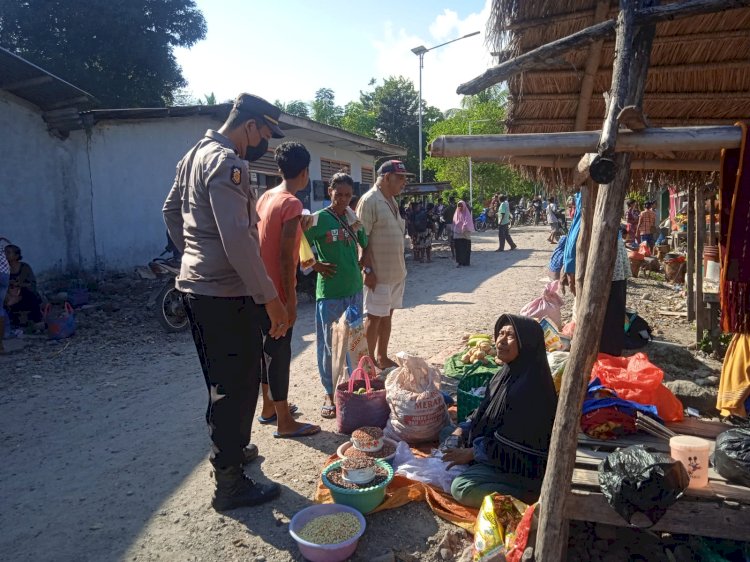 Tingkatkan Rasa Aman, Polsek Pantar Laksanakan Patroli Di Pasar Impres dan Himauan Prokes