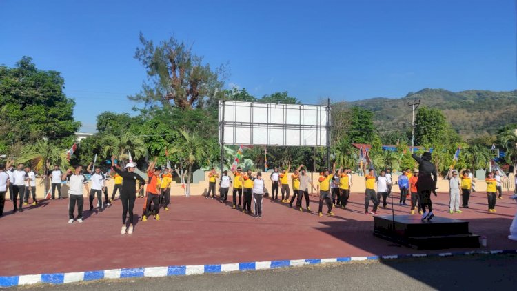 Tingkatkan Imunitas, Personel Polres Alor Lakukan Senam Zumba