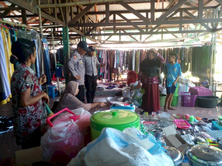 Personil Polsek Pantar Lakukan Patroli dan Pengamanan Pasar