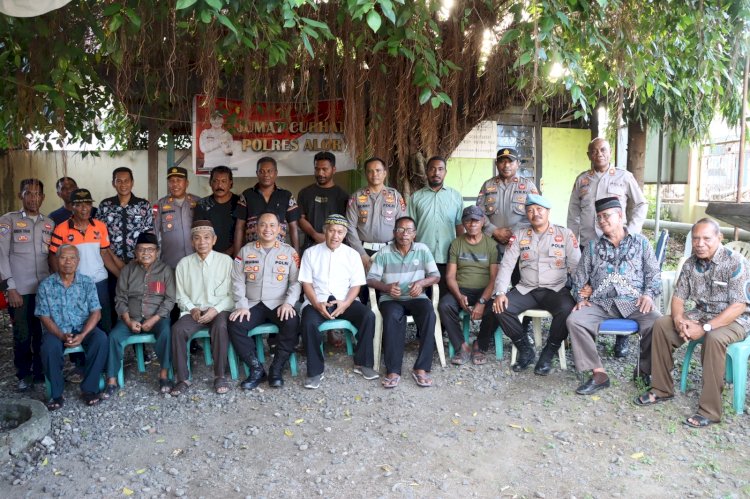 Jumat Curhat Bersama Kapolres Alor