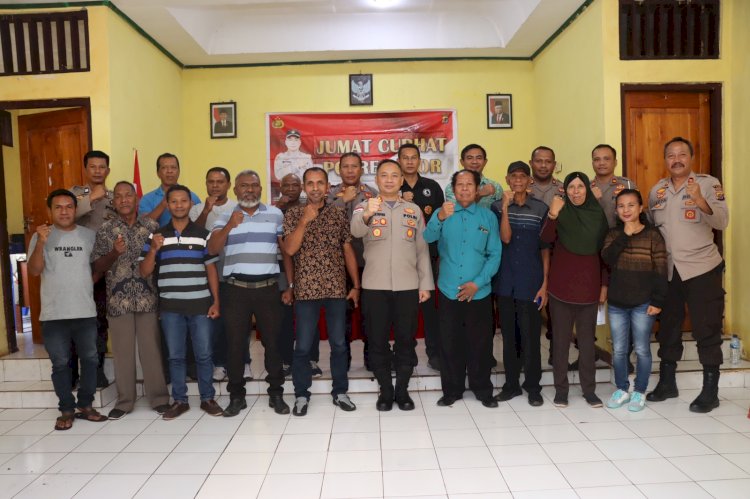 Tampung Keluhan Mayarakat, Kapolres Alor Gelar Jumat Curhat di Kelurahan Mutiara