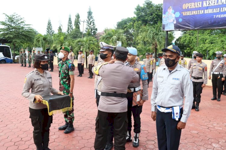 Wakapolres Alor Pimpin Apel Gelar Pasukan Operasi Keselamatan Turangga 2023