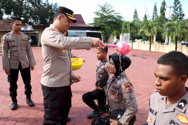 Kapolres Alor Pimpin Apel Penerimaan Bintara Remaja