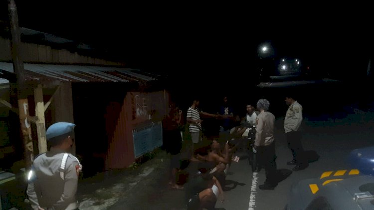 Tekan Kriminalitas Malam Hari, Polres Alor Gencar Laksanakan Patroli