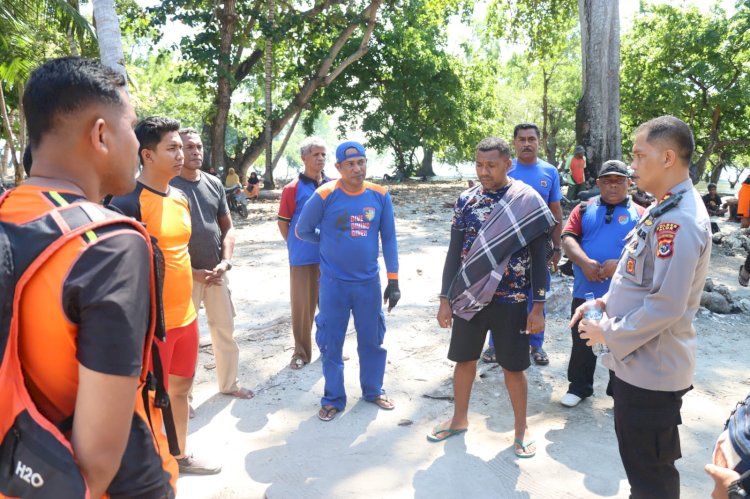 Polres Alor Lakukan Pencarian Orang Hilang Di Perairan Pandai