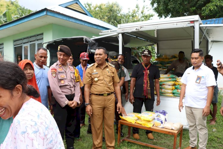 Sinergi Polres Alor dan Forkompinda: Memantau Operasi Pasar Murah Bulog Kalabahi untuk Kesejahteraan Masyarakat Alor