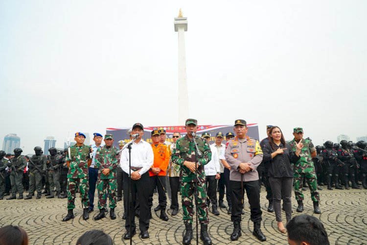 Apel Gelar Pasukan Ops Ketupat, Kapolri Ungkap Upaya-Strategi Wujudkan Mudik yang Aman dan Nyaman