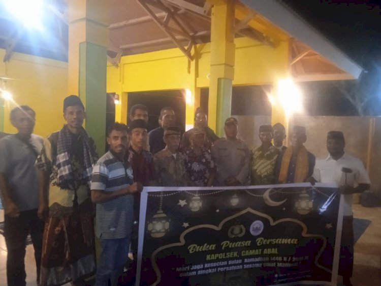 Polsek Abal Gelar Pengamanan dan Safari Ramadhan di Mushollah Al Qalbu Padang