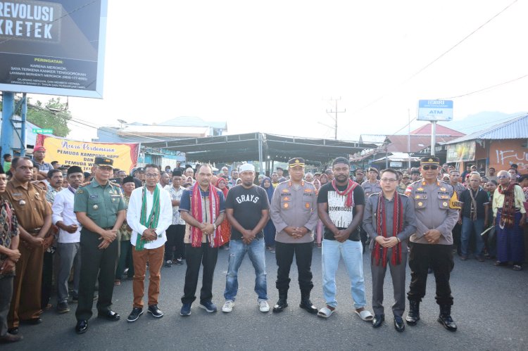 Kapolres Alor Hadiri Perdamaian Adat Pemuda Wetabua dan Kampung Baru, Wujud Persatuan di Alor