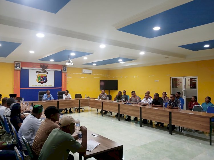 Rapat Koordinasi Pengamanan Paskah Gamki 2025, Polres Alor Siap Amankan Rangkaian Kegiatan
