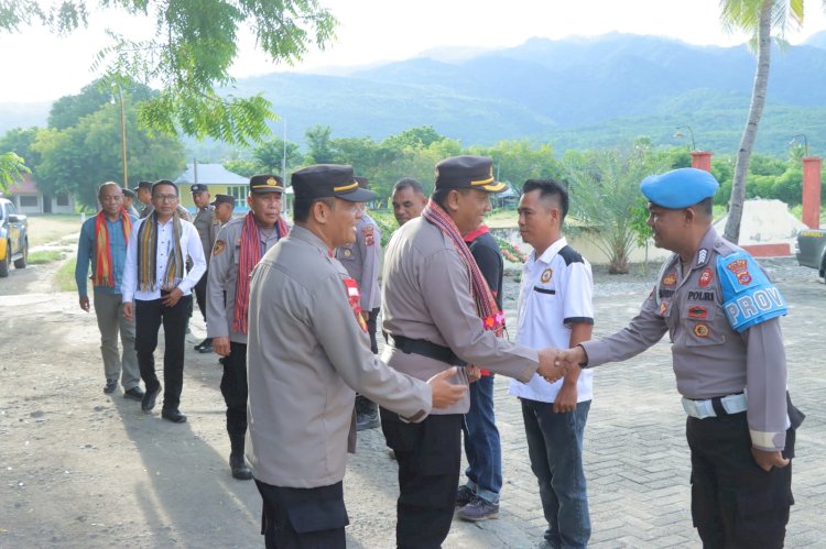 Kapolres Alor Laksanakan Kunjungan Kerja ke Polsek Alor Timur