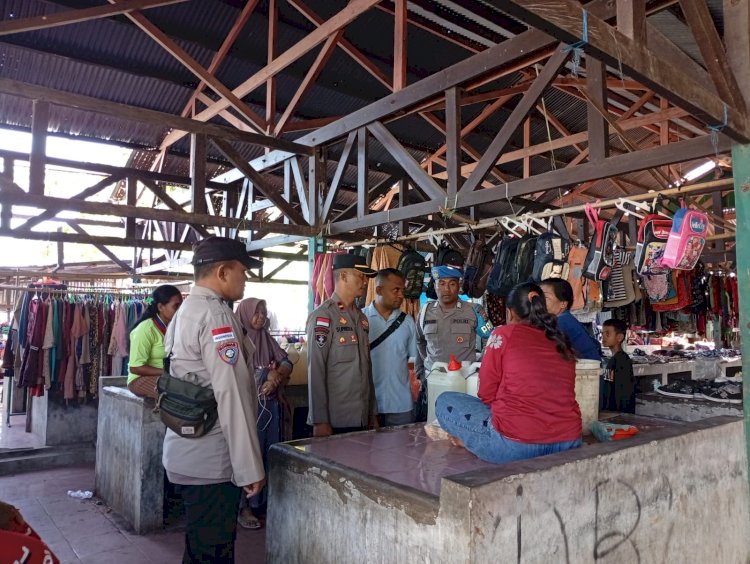 Polsek Pantar Gelar Patroli Dialogis di Pasar Kabir untuk Ciptakan Rasa Aman Warga
