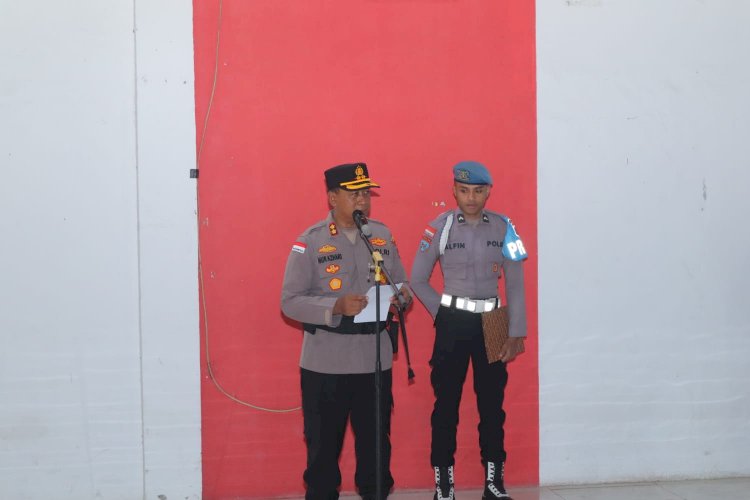 Kapolres Alor Pimpin Upacara Kenaikan Pangkat Pengabdian AKP Ferdinan Yalla Menjadi Kompol