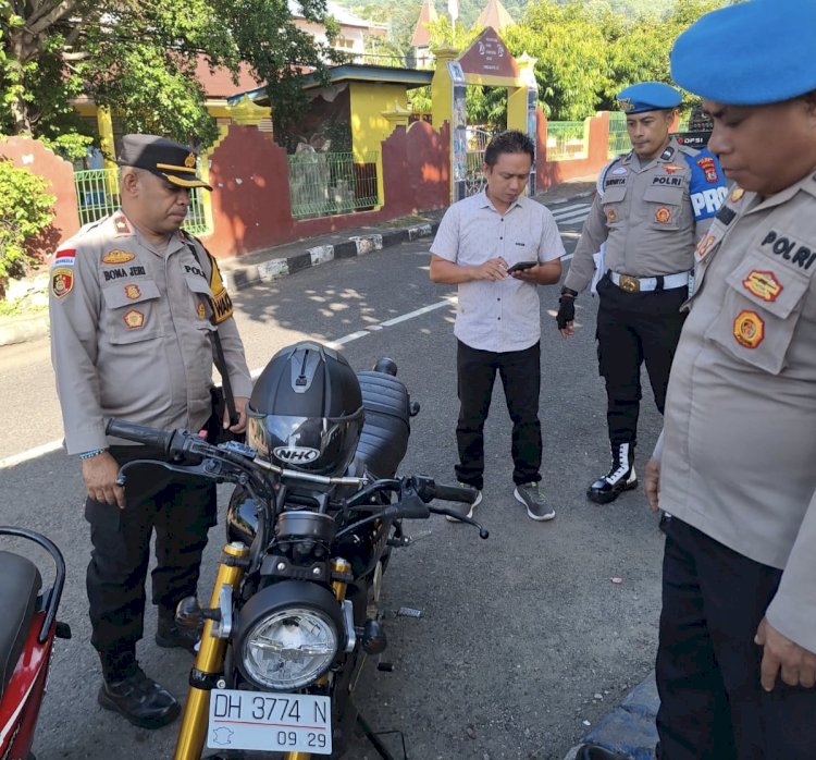 Waka Polres Alor Pimpin Ops Gaktiblin, Propam Tertibkan Kelengkapan Kendaraan Personel