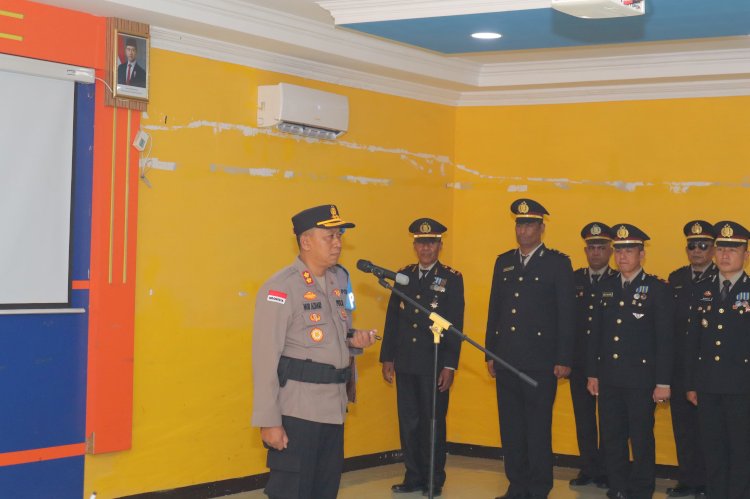 Upacara Penyerahan Jabatan Kasat Binmas Polres Alor Berlangsung Khidmat dan Penuh Makna