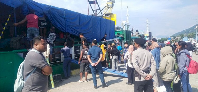 Personel Pos Pam Pelabuhan Dulionong Intensifkan Pengamanan Arus Penumpang dalam Operasi Ketupat Turangga 2026