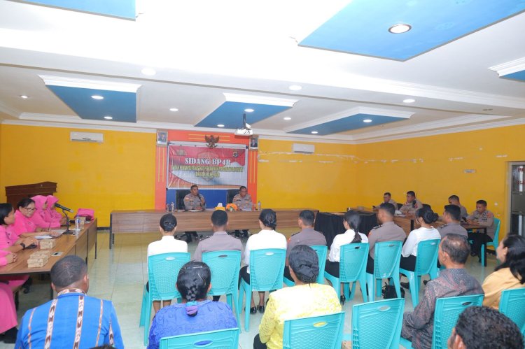 POLRES ALOR GELAR SIDANG BP4R, PERKUAT PEMBINAAN KEHIDUPAN RUMAH TANGGA ANGGOTA