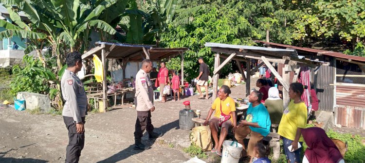 Patroli Dialogis Polsubsektor Pantar Timur di Pasar Bakalang, Wujudkan Rasa Aman dan Cegah Kriminalitas