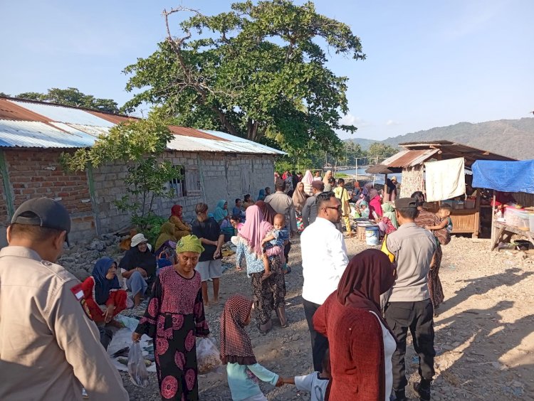 Patroli Dialogis Polsek Pantar di Pasar Kabir, Wujudkan Keamanan dan Kenyamanan Masyarakat Beraktivitas
