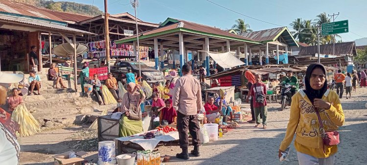 Polsubsektor Pantar Timur Intensifkan Patroli dan Pengamanan Pasar Tradisional Bakalang