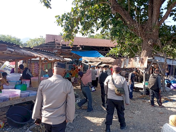 Patroli Dialogis di Pasar Kabir, Polsek Pantar Tingkatkan Keamanan dan Ketertiban Masyarakat