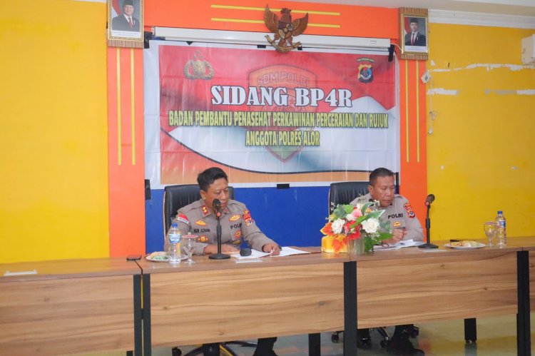 Kapolres Alor Pimpin Sidang BP4R, Wujudkan Pembinaan Personel Menuju Keluarga Harmonis
