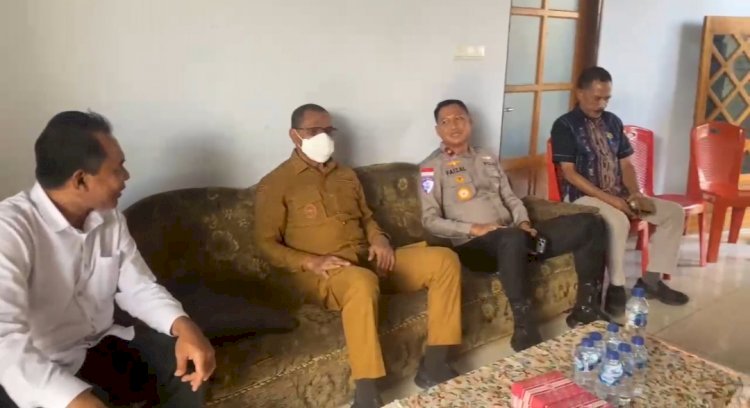 Upacara Adat dan Penandatanganan Komitmen Damai Lowonara-Belle, Polda NTT Dorong Perdamaian Berkelanjutan di Adonara