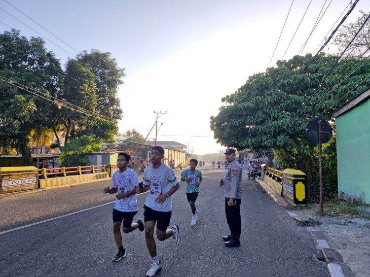 PERSONEL POLRES ALOR LAKSANAKAN PENGAMANAN ALOR EXOTIC FUN RUN II, KEGIATAN BERLANGSUNG AMAN DAN TERTIB