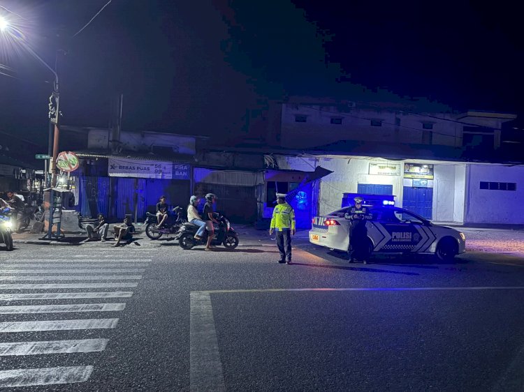 Patroli Kamseltibcarlantas, Satlantas Polres Alor Pastikan Keamanan dan Ketertiban Lalu Lintas di Kota Kalabahi