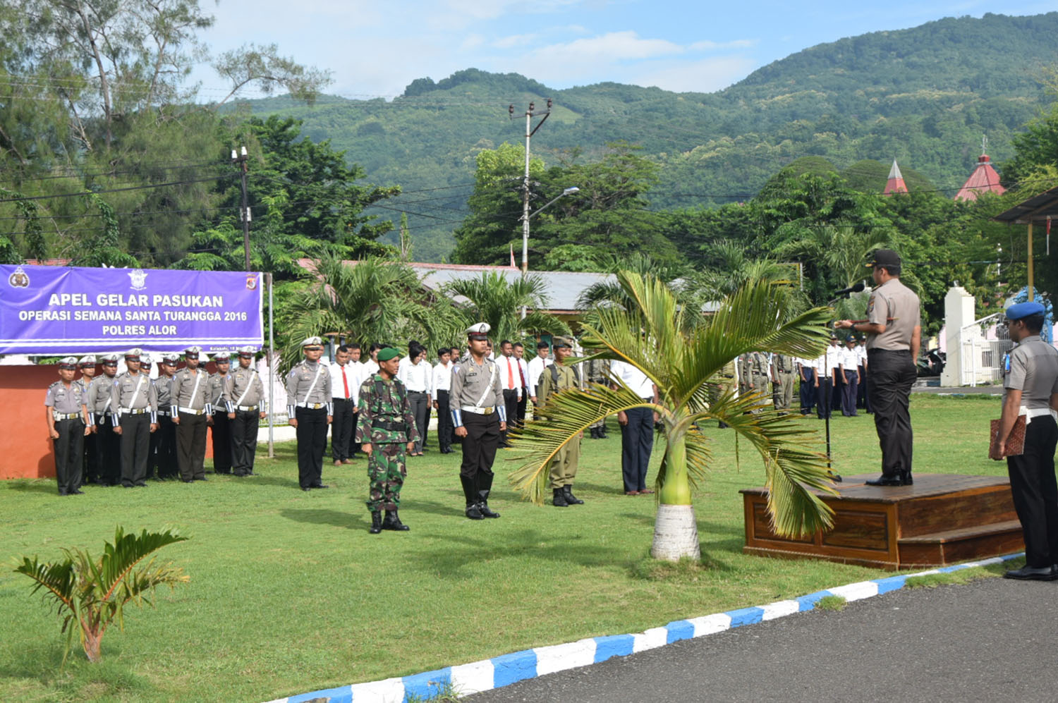 Amankan Perayaan Paskah, Polres Alor Laksanakan Apel Gelar Pasukan Operasi Samana Santa Turangga 2016