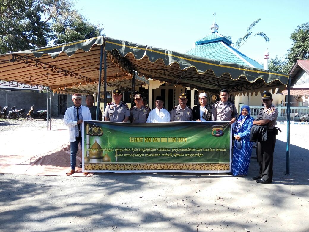 Dalam Rangka Memperingati Hari Raya Idul Adha Polres Alor Gelar Penyembelihan Hewan Qurban