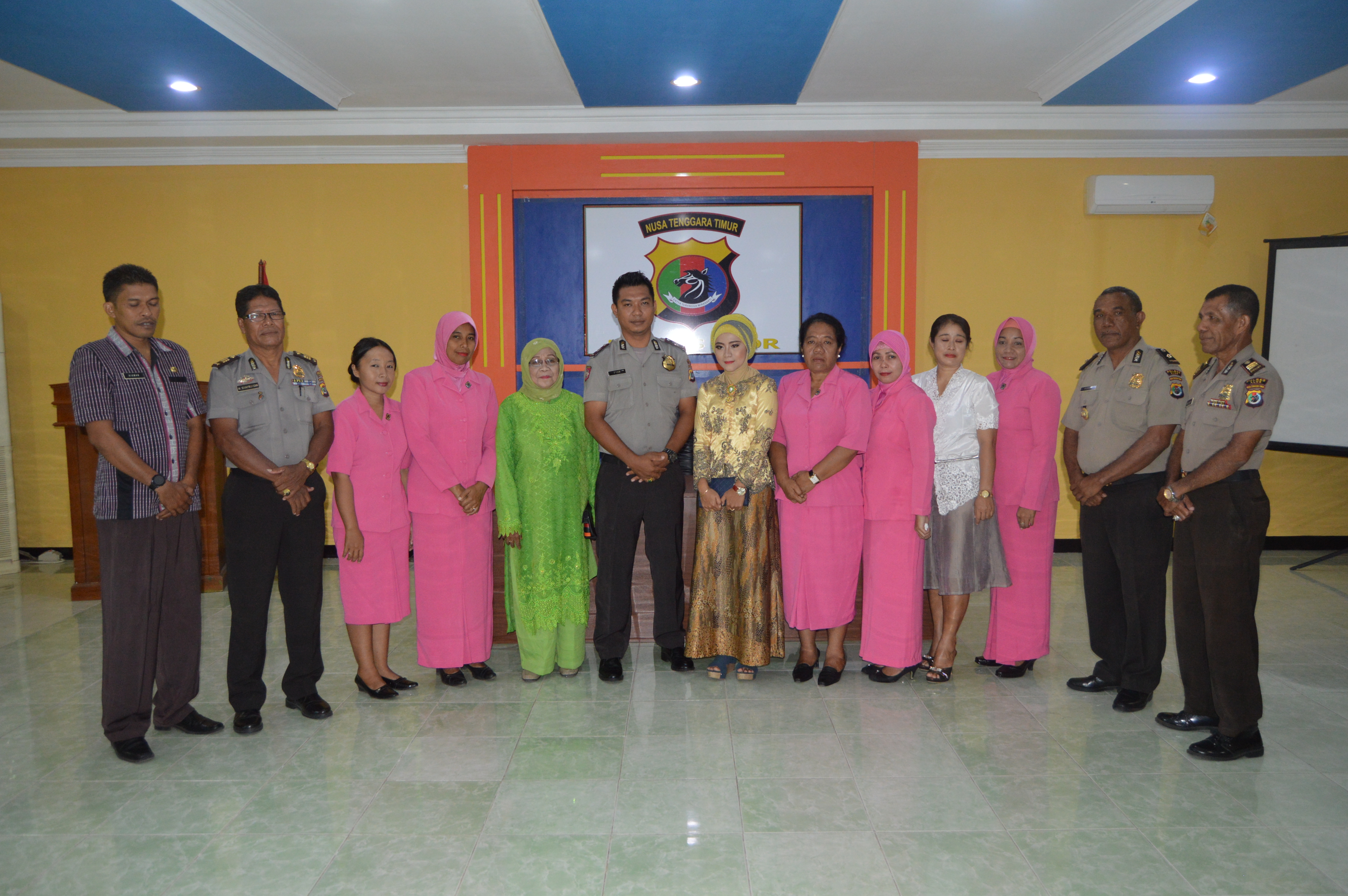 ANGGOTA POLRES ALOR MELAKSANAKAN SIDANG BP4