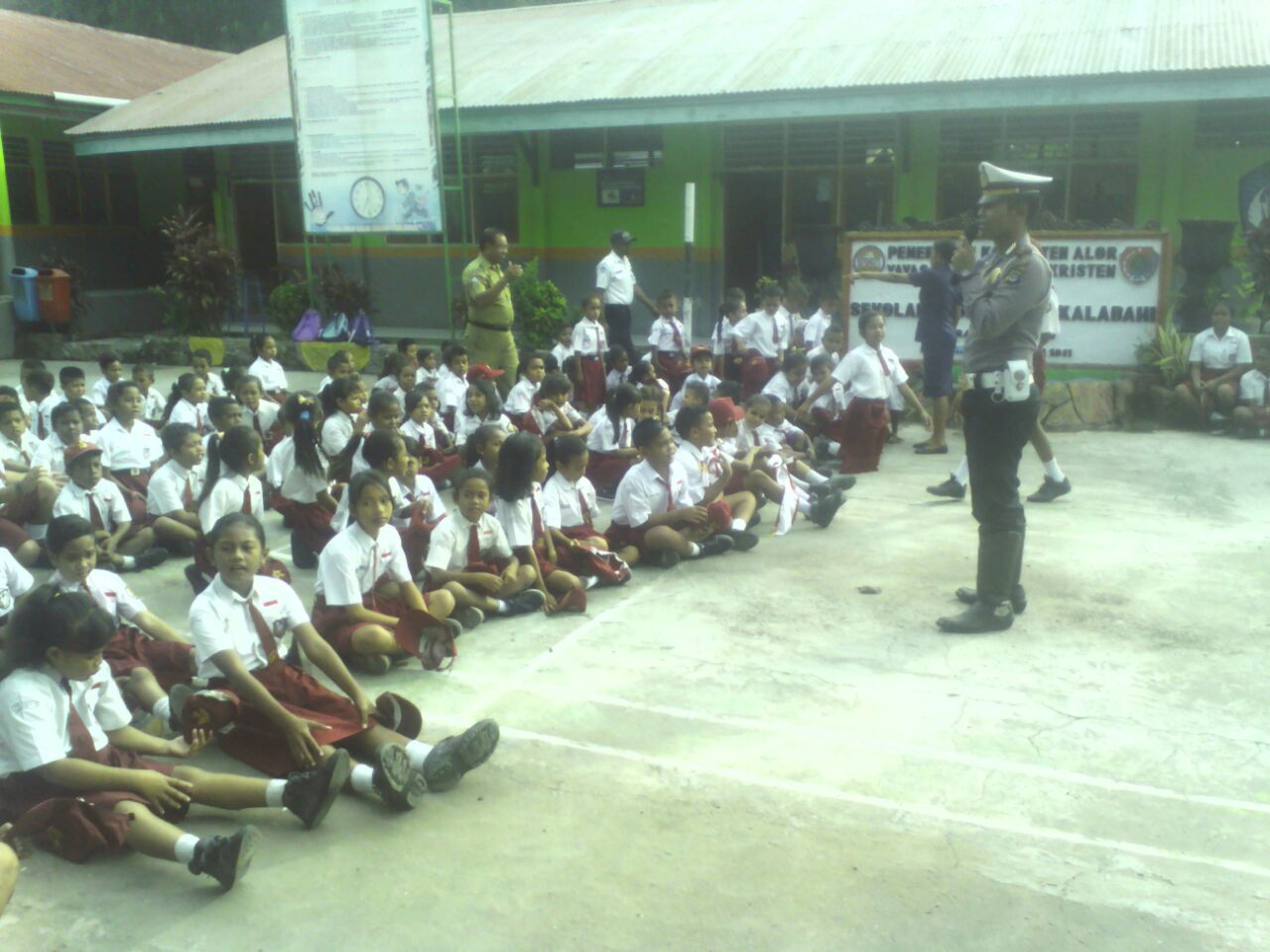 Sat Lantas Polres Alor Sosialisasi Lalu Lintas Ke Murid Sd