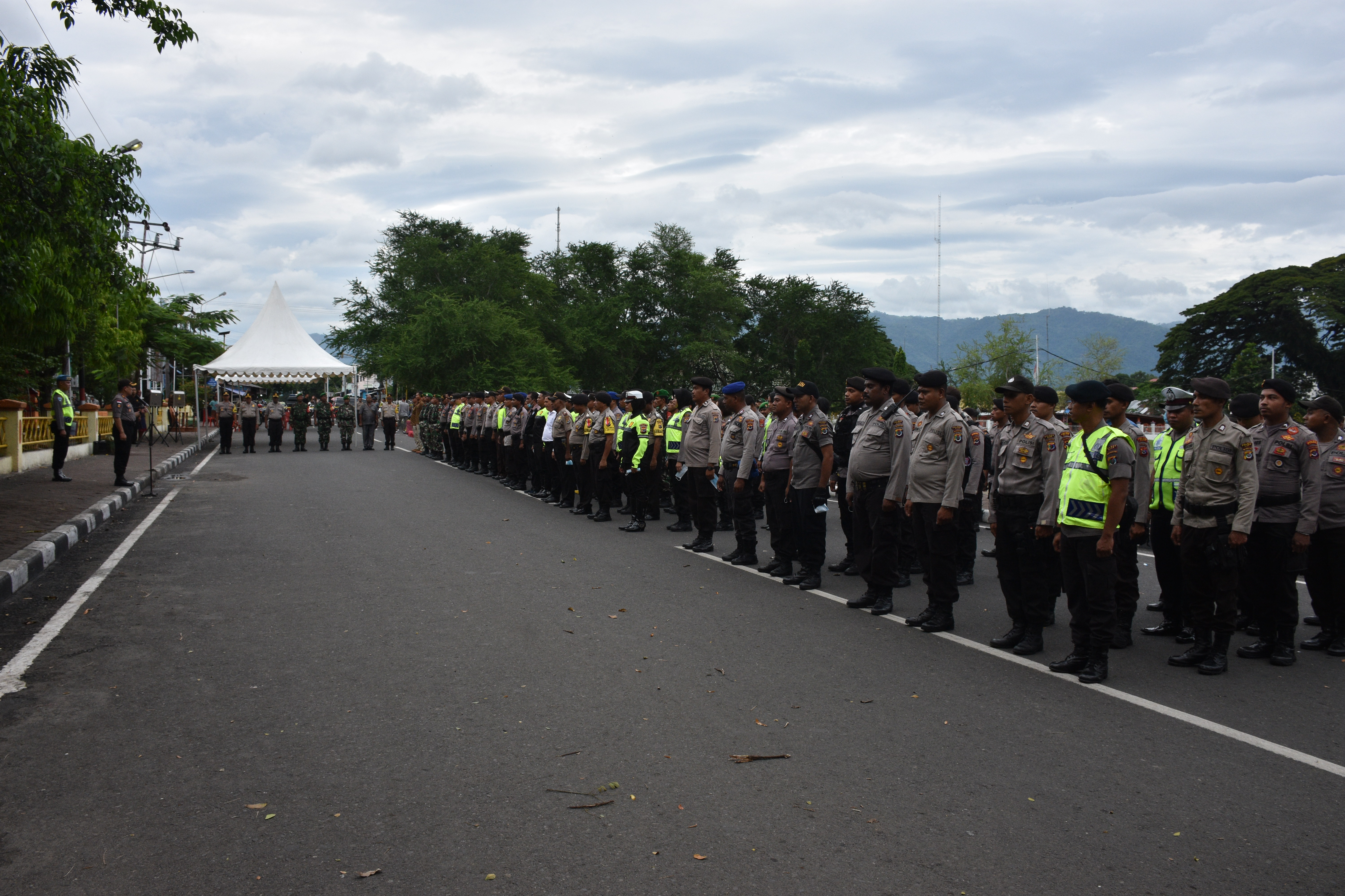 Polres Alor Lakukan Apel Kesiapan Pengamanan Tahun Baru