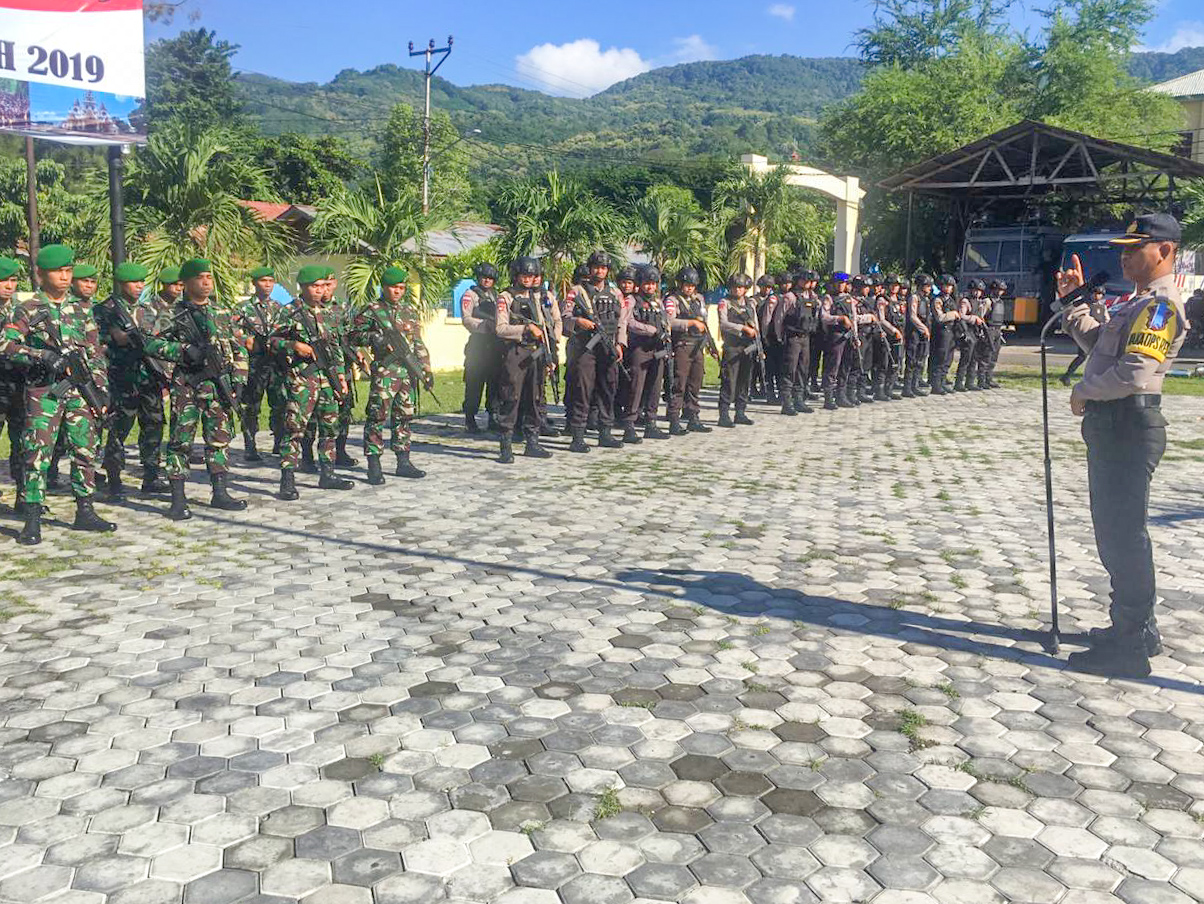 Polres Alor Gelar Apel Persiapan Patroli Gabungan Dalam Rangka Cipta Kondisi Jelang Pemungutan Suara Pemilu 2019,