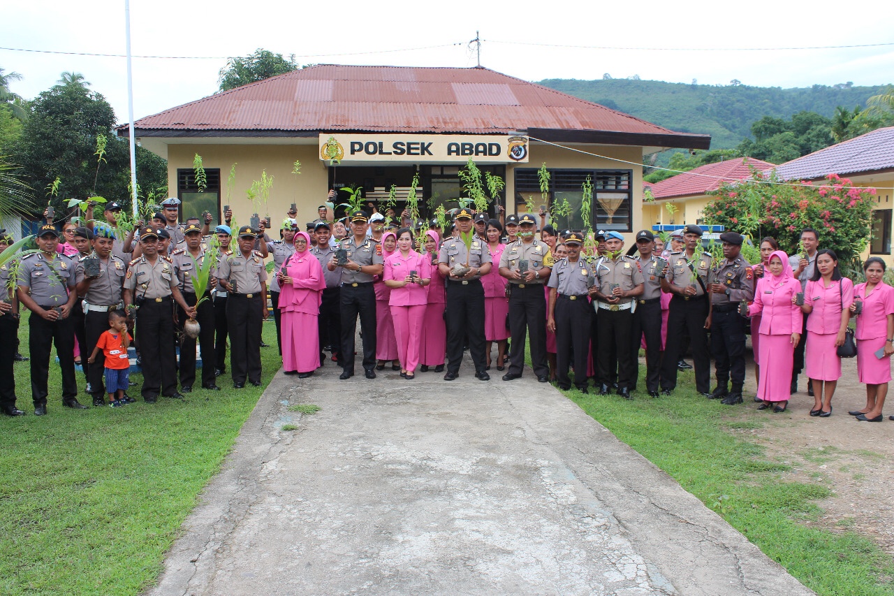 Polri Peduli Penghijauan, Polres Alor Laksanakan Penanaman Pohon