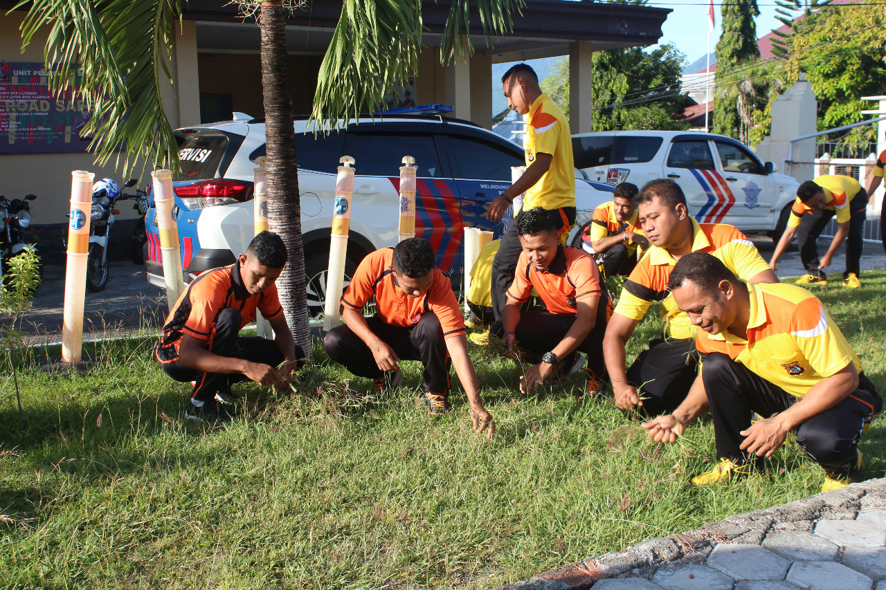 Polres Alor Laksanakan Kerja Bakti Antisipasi Dan Penanganan Virus Corona (Covid- 19)